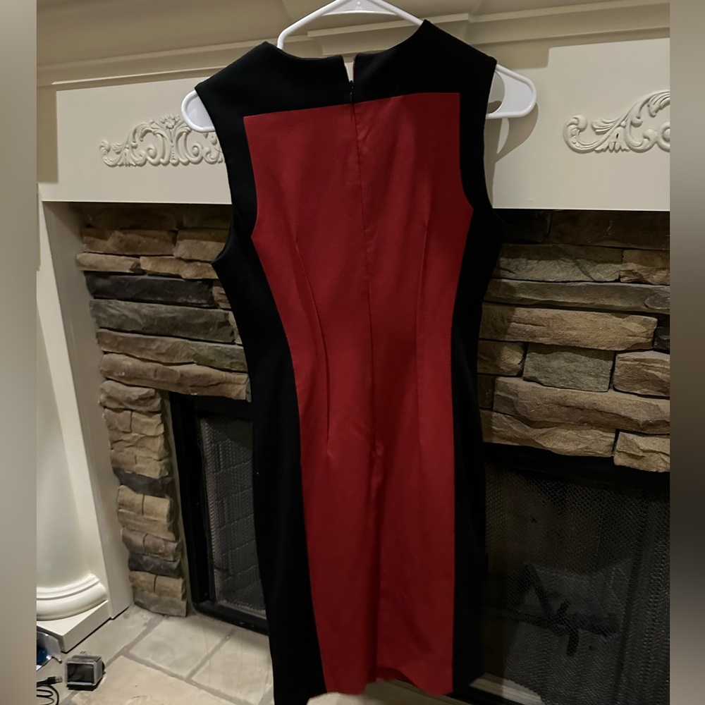 Calvin Klein dress size 2 - Picture 2 of 2